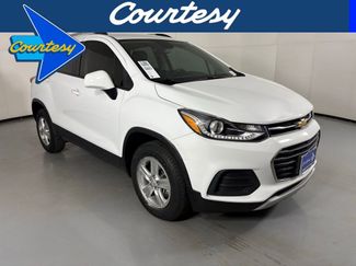 Used 2022 Chevrolet Trax LT w/ LT Convenience Package video 1