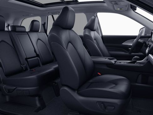 New 2026 Toyota Grand Highlander XLE AWD/4WD image 32