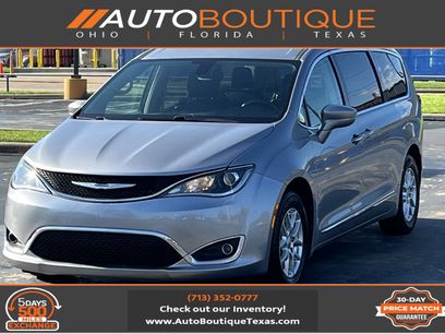 Used 2020 Chrysler Pacifica Touring-L