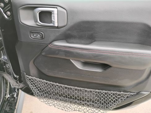 Used 2018 Jeep Wrangler Unlimited Rubicon image 20