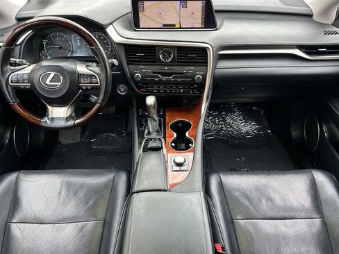 Used 2019 Lexus RX 350L w/ Premium Package image 3