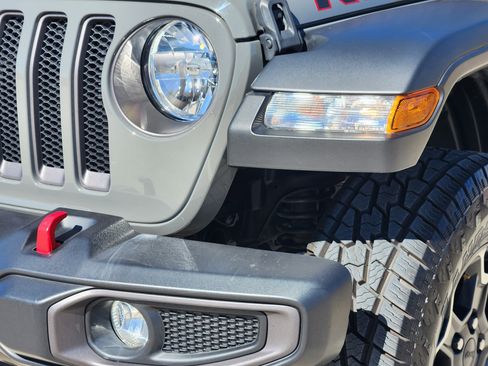 Used 2023 Jeep Wrangler Rubicon image 9