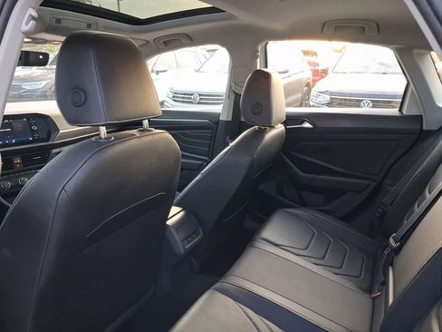 Used 2024 Volkswagen Jetta SEL FWD image 7