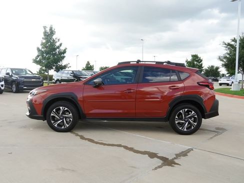 Used 2024 Subaru Crosstrek 2.0i Premium AWD/4WD image 6