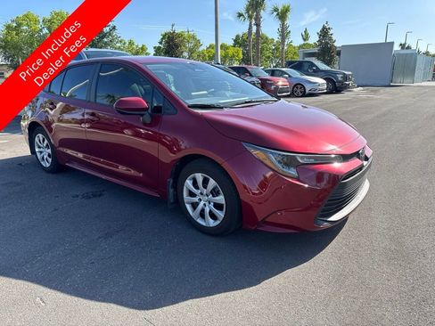 Used 2025 Toyota Corolla LE FWD image 6