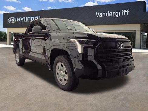 Used 2024 Toyota Tundra SR w/ SR Tow Package image 4