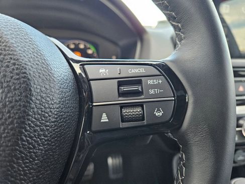 Used 2025 Honda Civic Sport Touring image 13