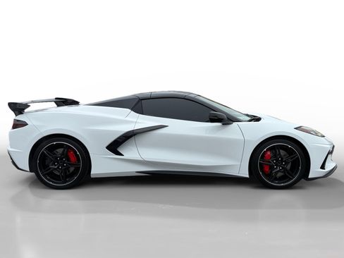 Used 2022 Chevrolet Corvette Stingray w/ Z51 Performance Package image 6