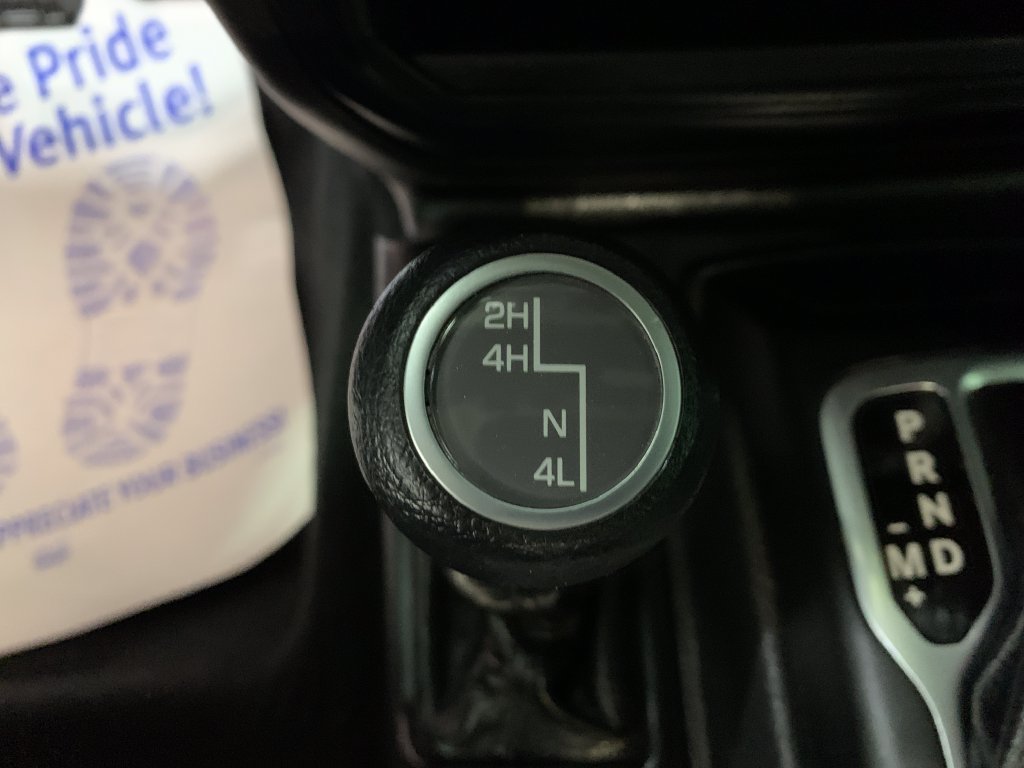 Used 2022 Jeep Wrangler Unlimited Sport AWD/4WD image 26