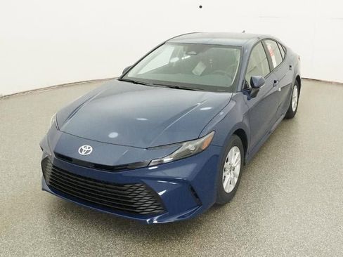 New 2026 Toyota Camry LE image 16