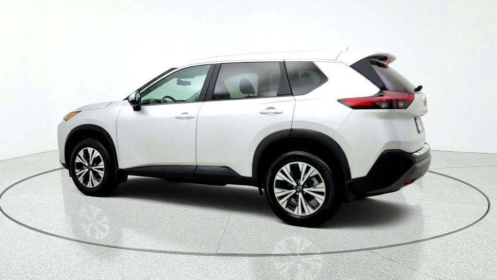Used 2023 Nissan Rogue SV FWD image 7