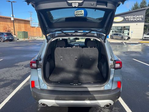 Used 2023 Ford Escape Active image 25