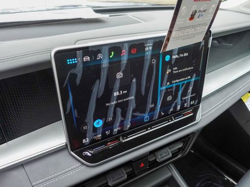 New 2026 Volkswagen Tiguan SE image 19