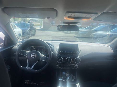 Used 2025 Nissan Sentra SV image 33