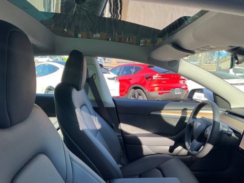 Used 2023 Tesla Model 3 Standard Range RWD image 63