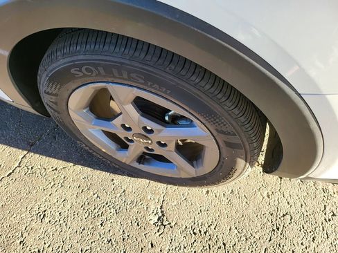 Used 2025 Kia K4 LXS image 21