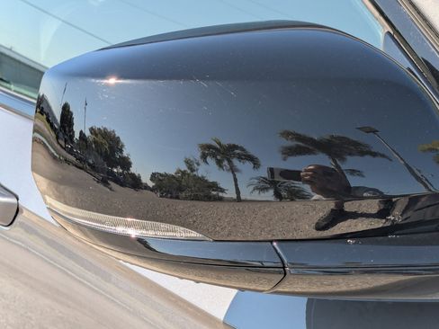 Used 2025 Jeep Grand Cherokee Altitude image 12