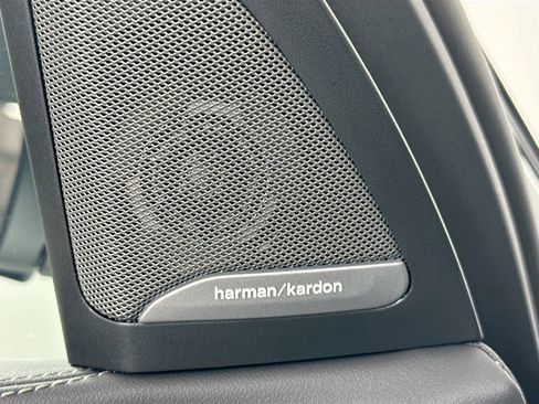 New 2026 BMW X5 xDrive40i image 18