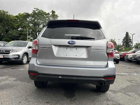 Used 2014 Subaru Forester 2.5i Touring AWD/4WD image 5