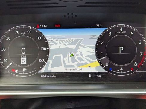 Used 2021 Land Rover Range Rover Sport HST image 17