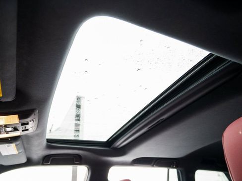 Used 2023 Lexus GX 460 Premium image 18