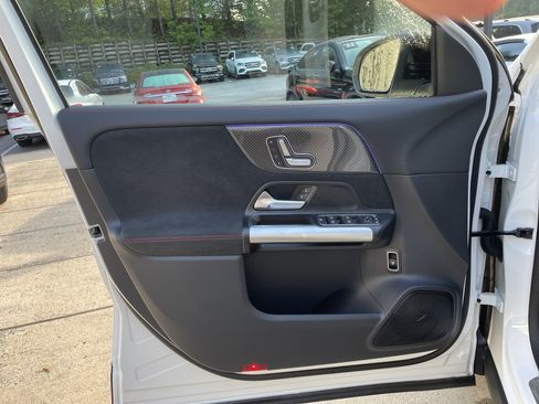 Used 2025 Mercedes-Benz GLA 250 GLA 250 SUV image 16