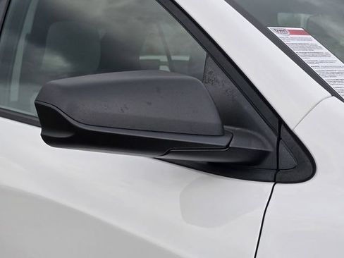 Used 2024 Chevrolet Equinox LS w/ LS Convenience Package FWD image 45