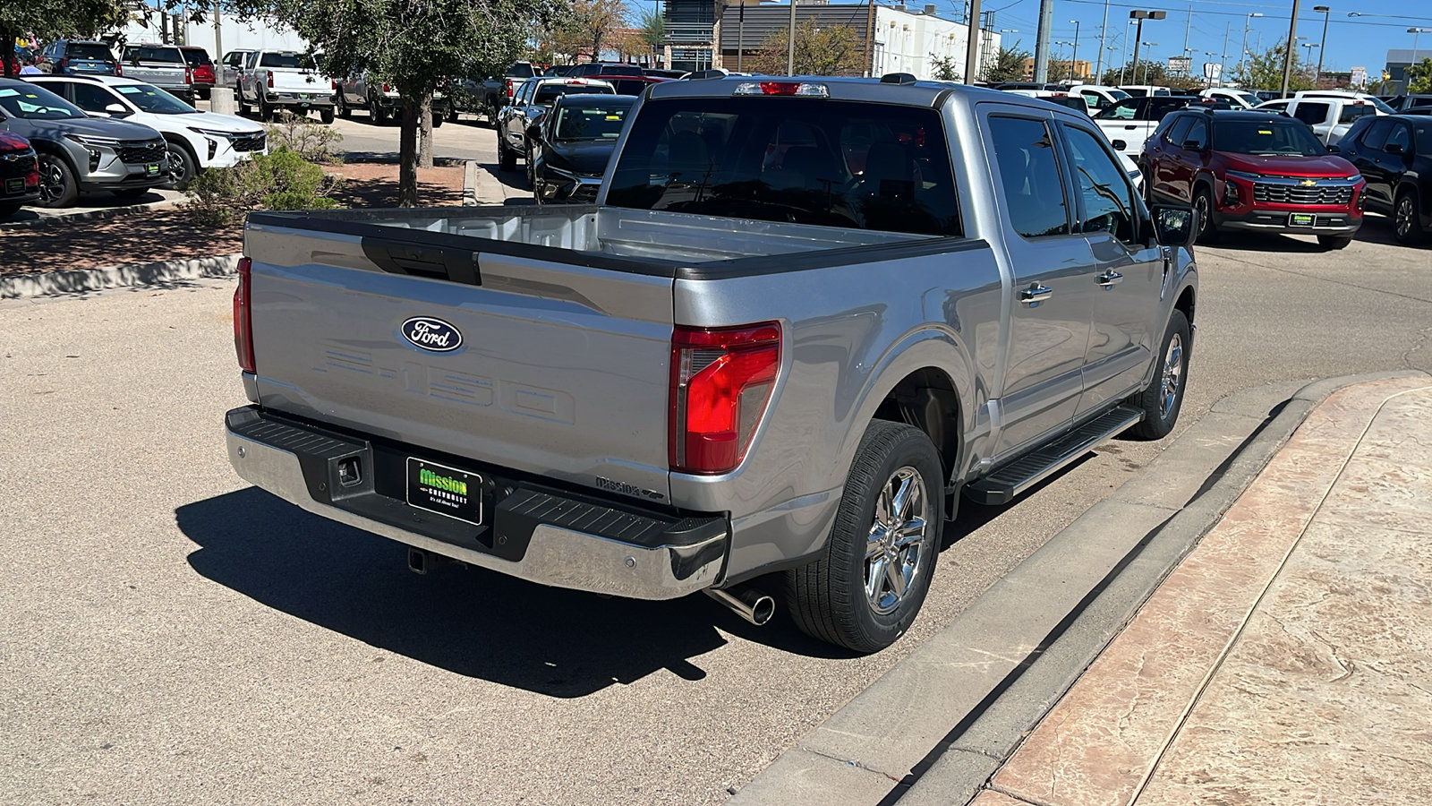 Used 2025 Ford F150 XLT w/ Equipment Group 301A Standard RWD image 8