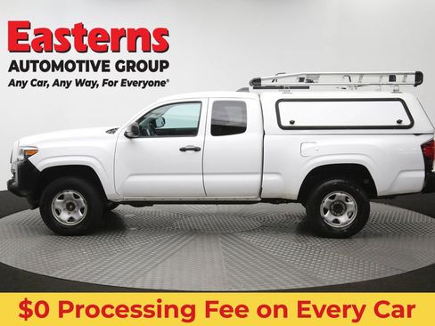 Used 2020 Toyota Tacoma SR RWD image 58