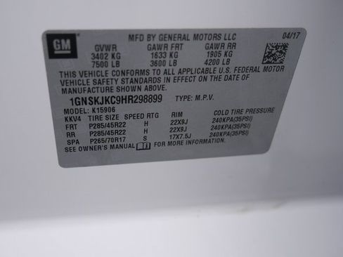 Used 2017 Chevrolet Suburban Premier image 31