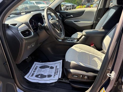 Used 2022 Chevrolet Equinox LT FWD image 16