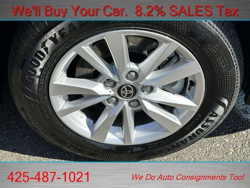 Used 2025 Toyota Camry LE image 22