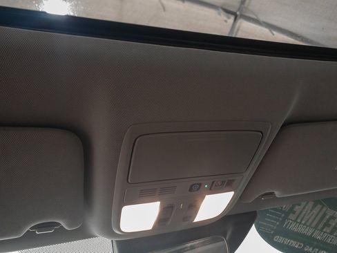 Used 2021 Honda Accord Touring image 29