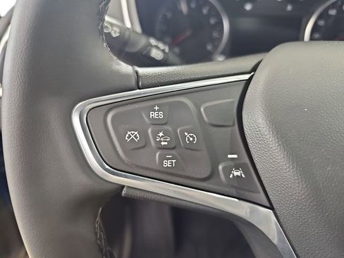 Used 2024 Chevrolet Equinox LT AWD/4WD image 22