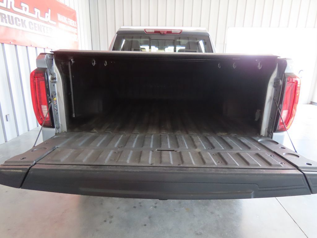 Used 2024 GMC Sierra 1500 AT4X AWD/4WD image 30