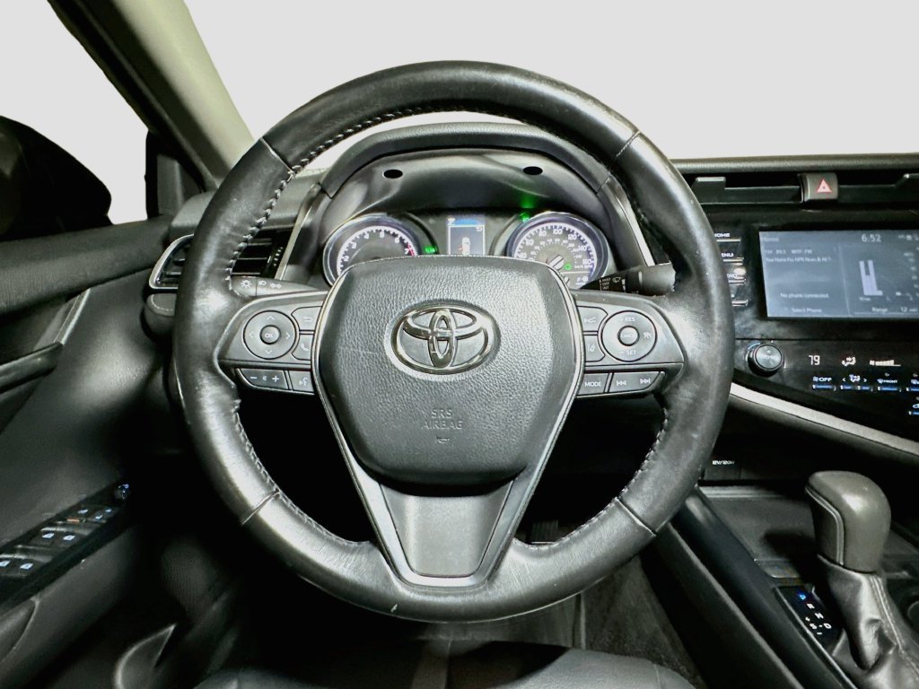 Used 2019 Toyota Camry SE w/ Convenience Package FWD image 13