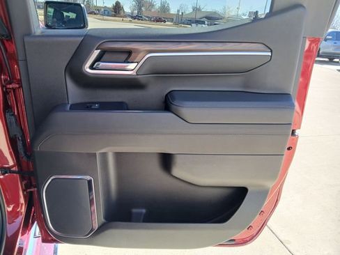 Used 2022 GMC Sierra 1500 SLT image 18