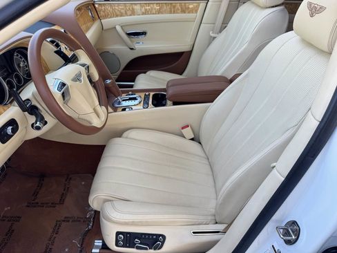 Used 2014 Bentley Flying Spur W12 image 14