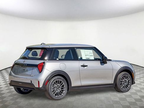 New 2026 MINI Cooper 2-Door Hardtop FWD image 5