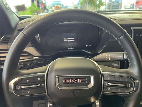 Certified 2025 GMC Acadia Elevation image 25