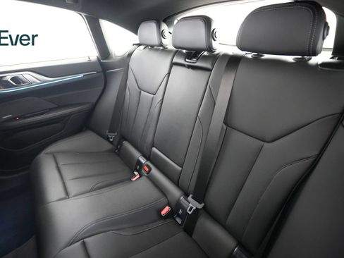 Used 2023 BMW i4 eDrive35 RWD image 23