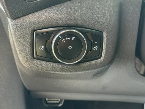 Used 2018 Ford Transit Connect XL FWD image 32