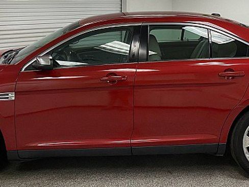 Used 2011 Ford Taurus Limited w/ 303A Rapid Spec Order Code image 8