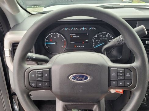 Used 2023 Ford F350 XL image 27