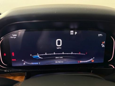 Used 2023 Jeep Grand Wagoneer Series III AWD/4WD image 23