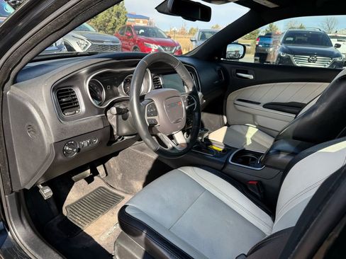 Used 2015 Dodge Charger SXT w/ AWD Plus Group image 11