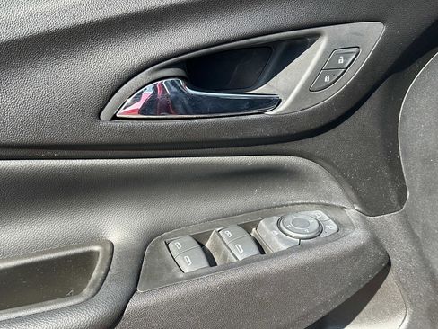 Certified 2020 Chevrolet Equinox LT image 16