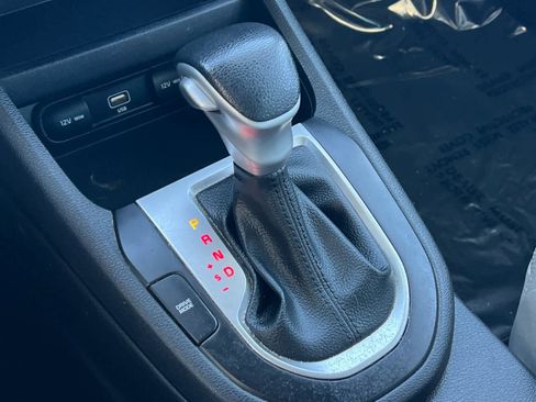 Used 2023 Kia Forte LXS w/ LXS Technology Package image 20