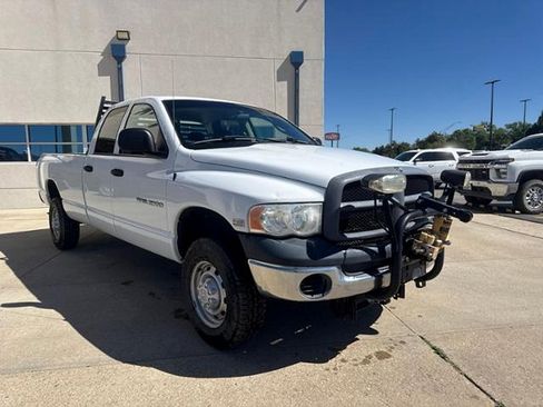 Used 2005 Dodge Ram 2500 Truck ST w/ Trailer Tow Group AWD/4WD image 3