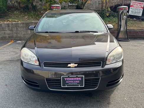 Used 2009 Chevrolet Impala LT image 2